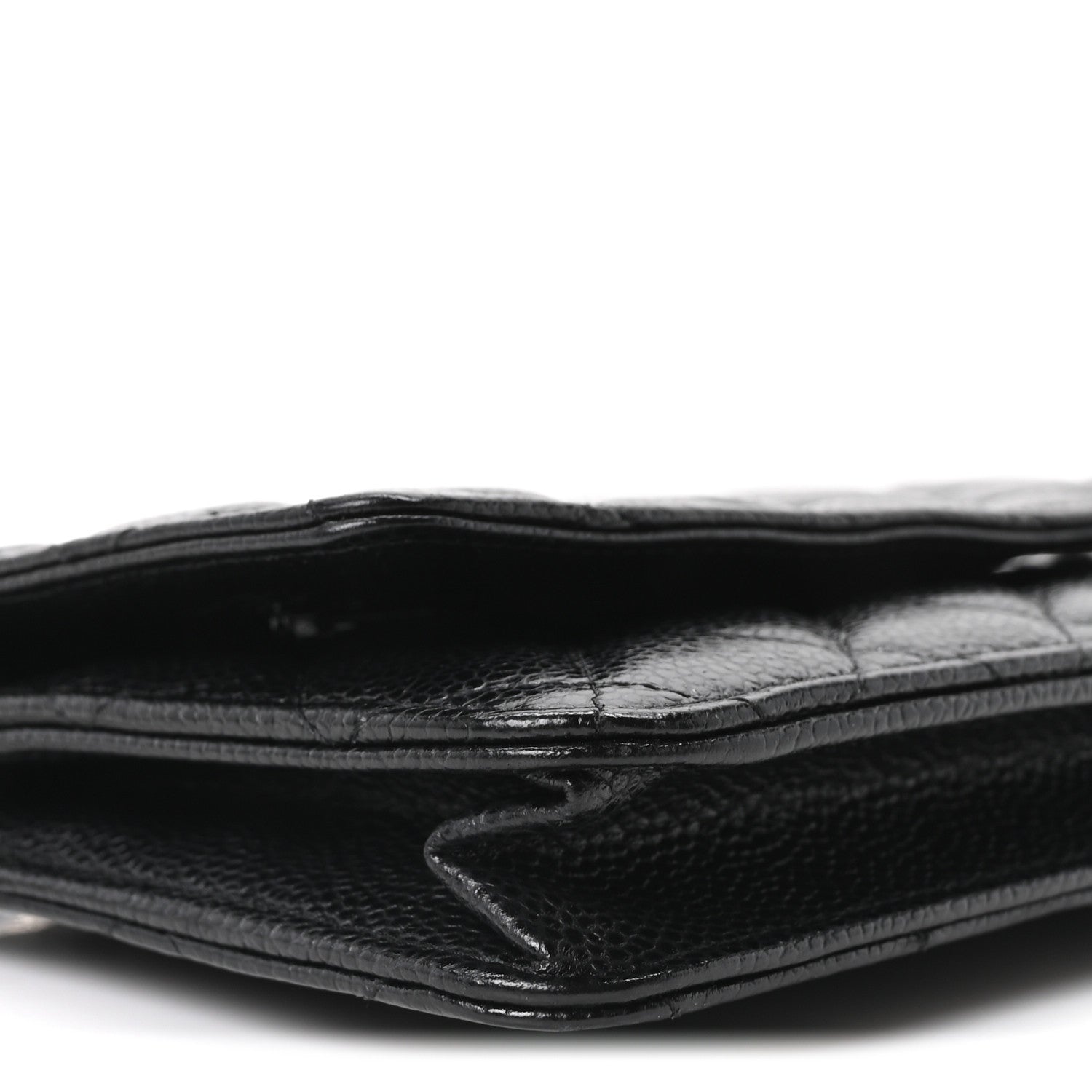 Caviar Quilted Wallet on Chain WOC Black