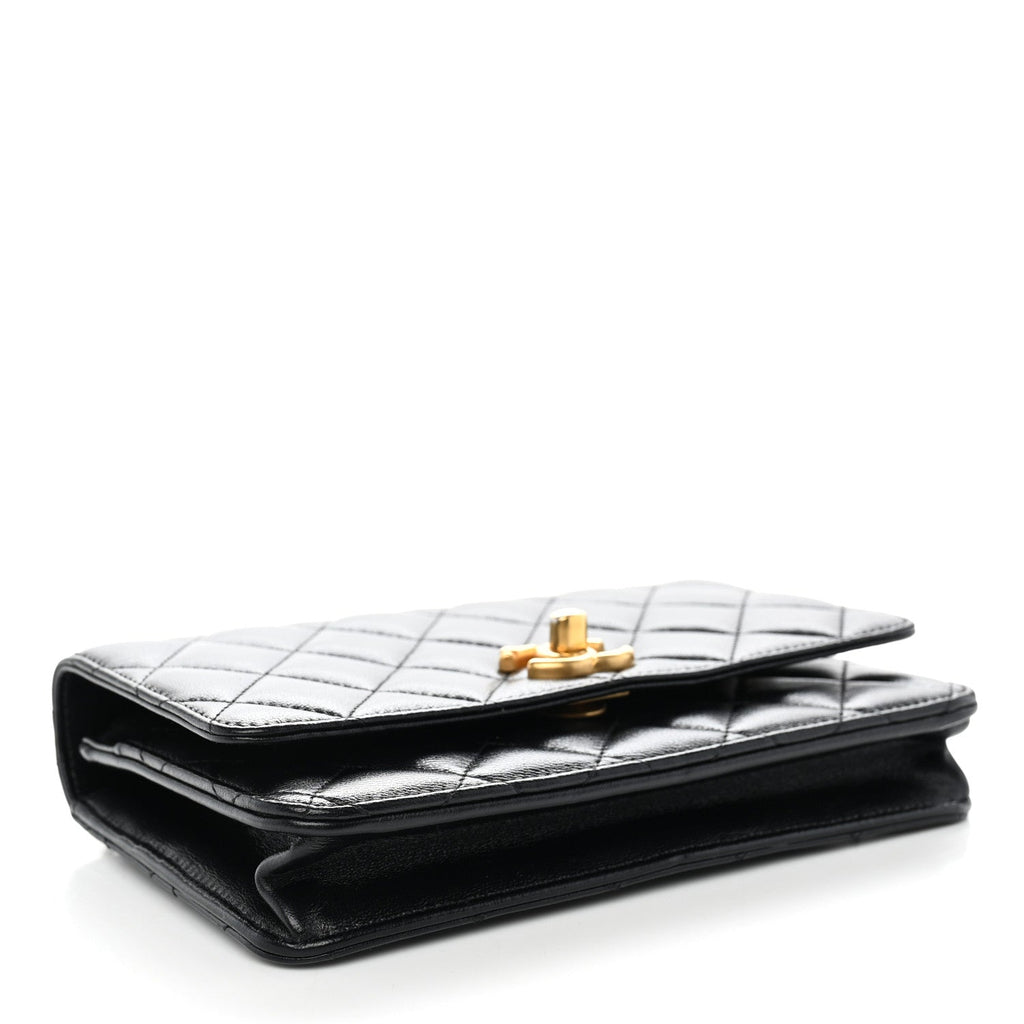 Lambskin Quilted Sweetheart Wallet On Chain WOC Black