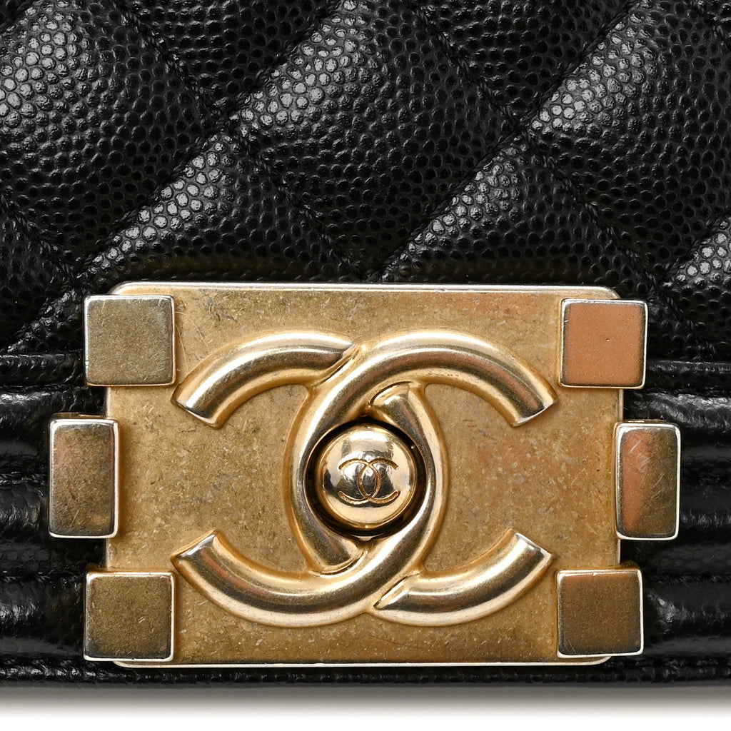Caviar Quilted Medium Boy Flap Black