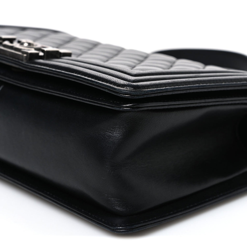 Lambskin Quilted Medium Boy Flap Black