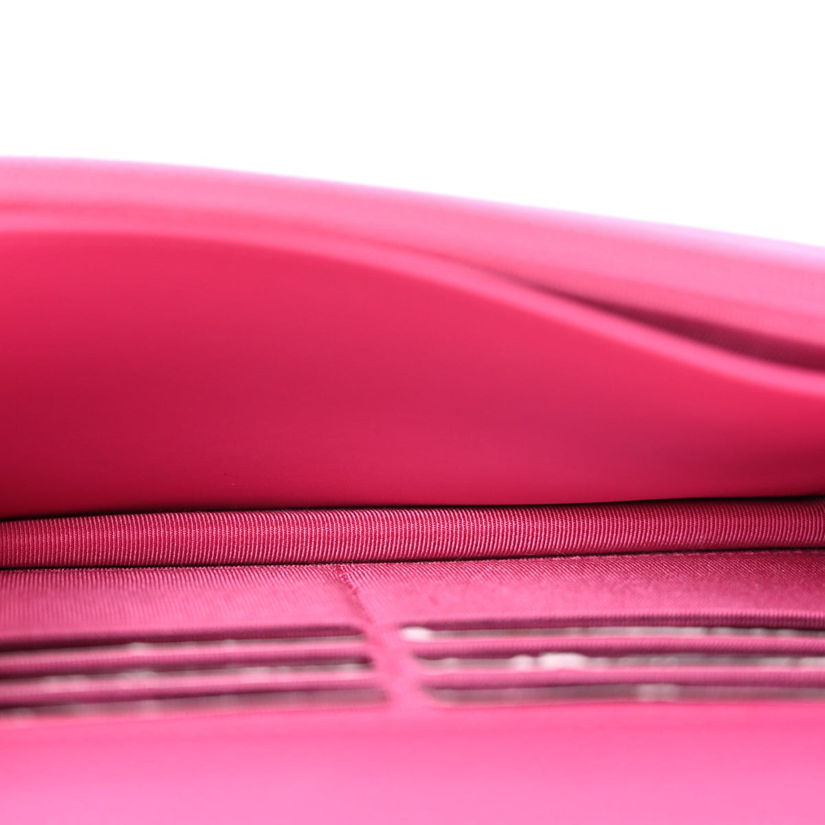 Caviar Enamel Quilted Wallet On Chain WOC Pink
