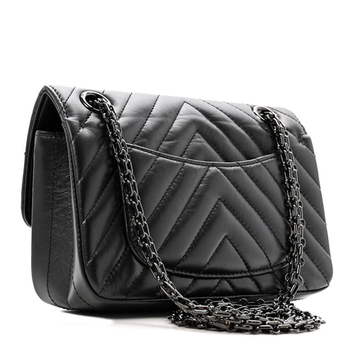 Aged Calfskin Chevron Quilted 2.55 Reissue Mini Flap So Black