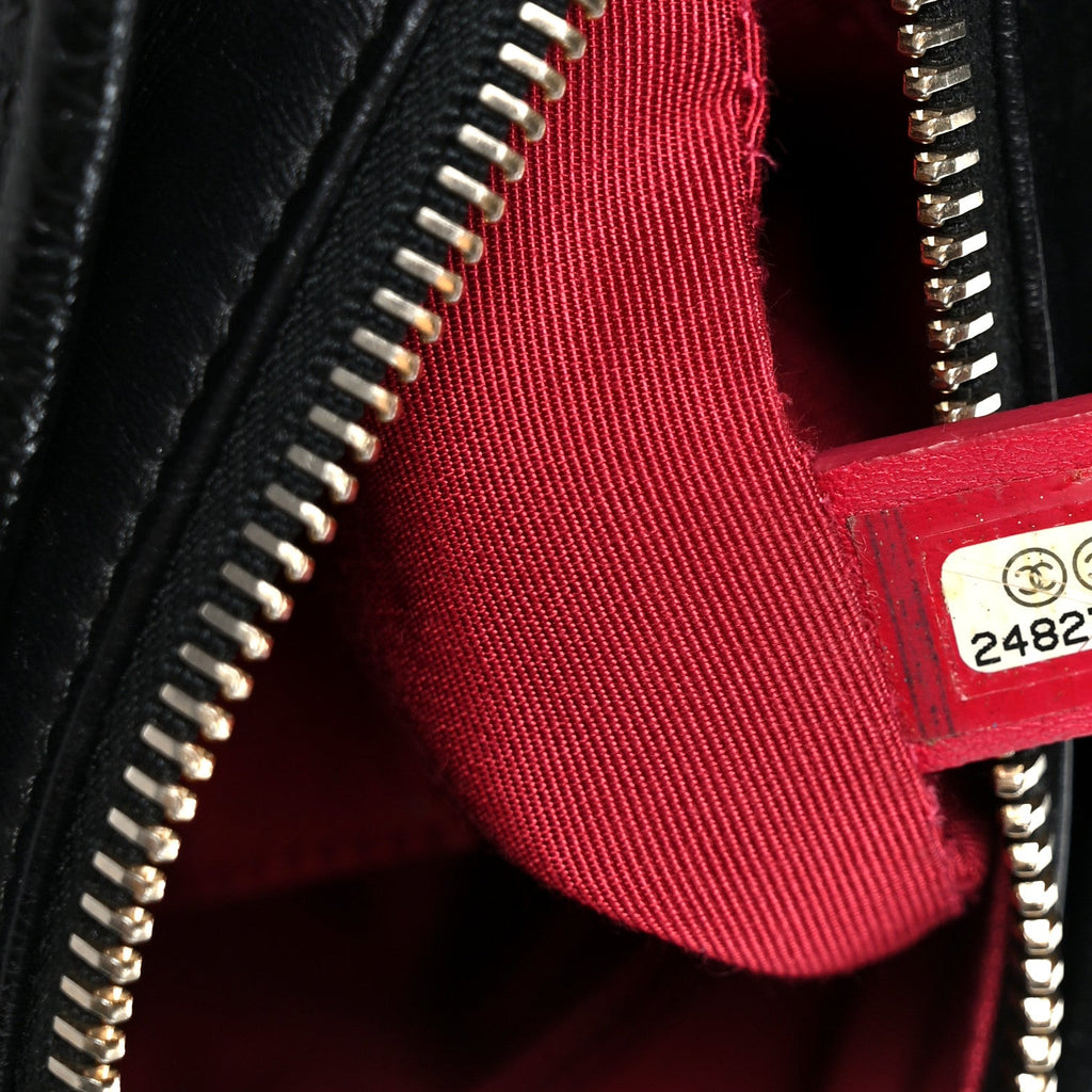 Aged Calfskin Quilted Small Gabrielle Hobo Black