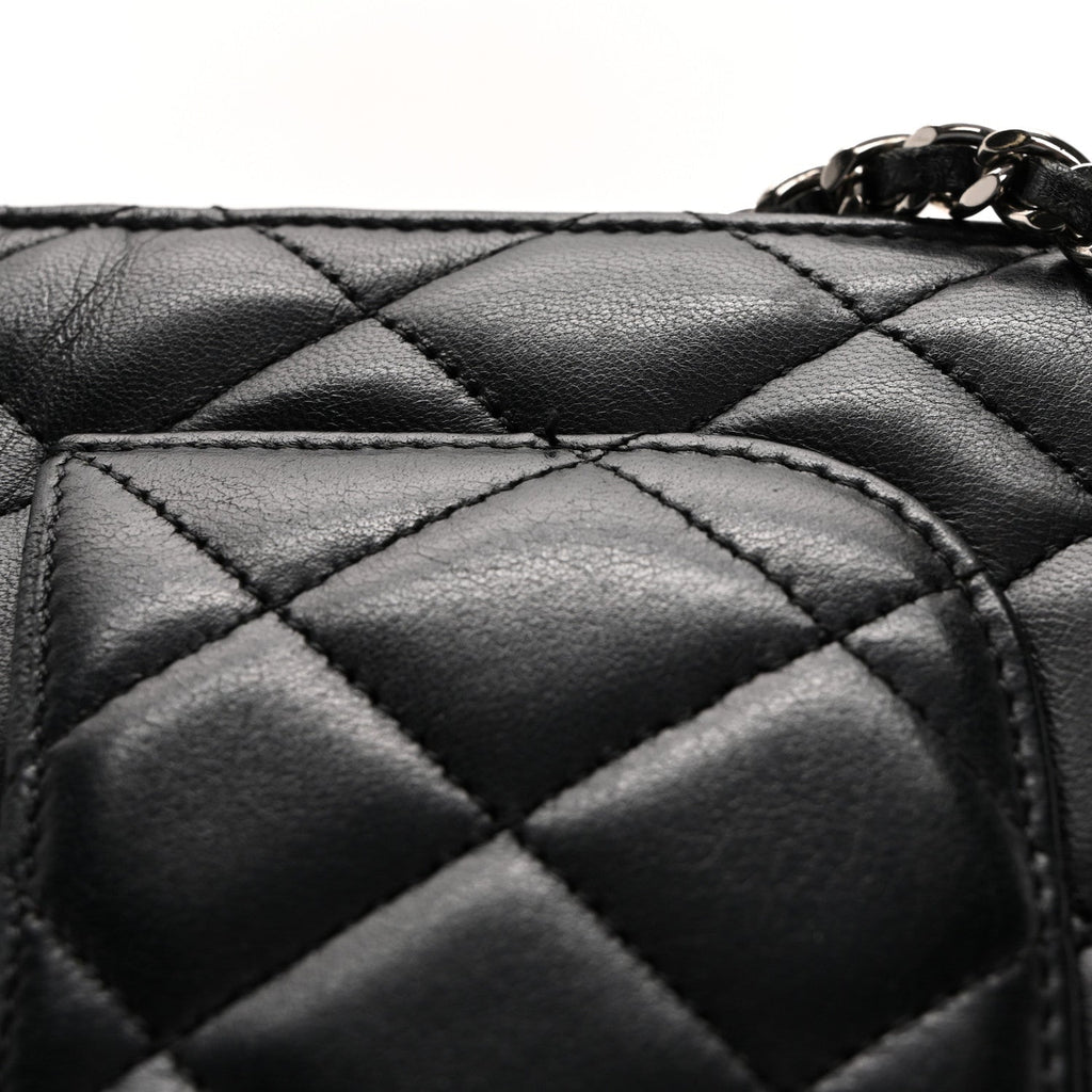 Lambskin Quilted Wallet On Chain WOC Black