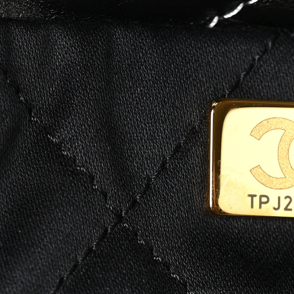Shiny Calfskin Stitched Chanel 22 Black White
