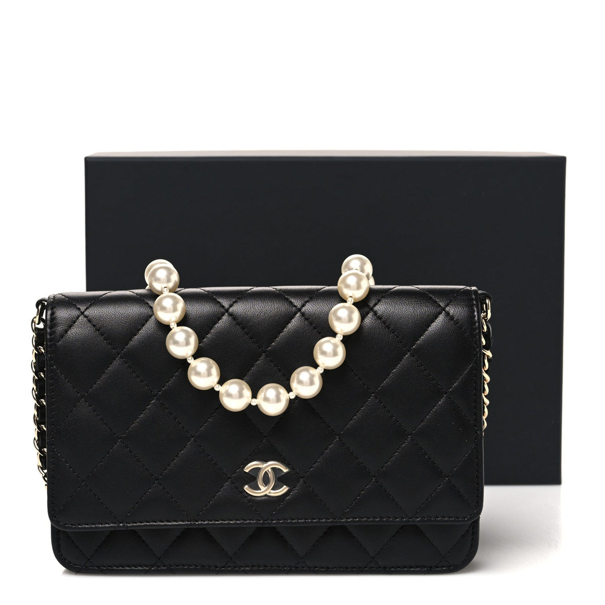 Lambskin Quilted Pearl Wallet On Chain WOC Black