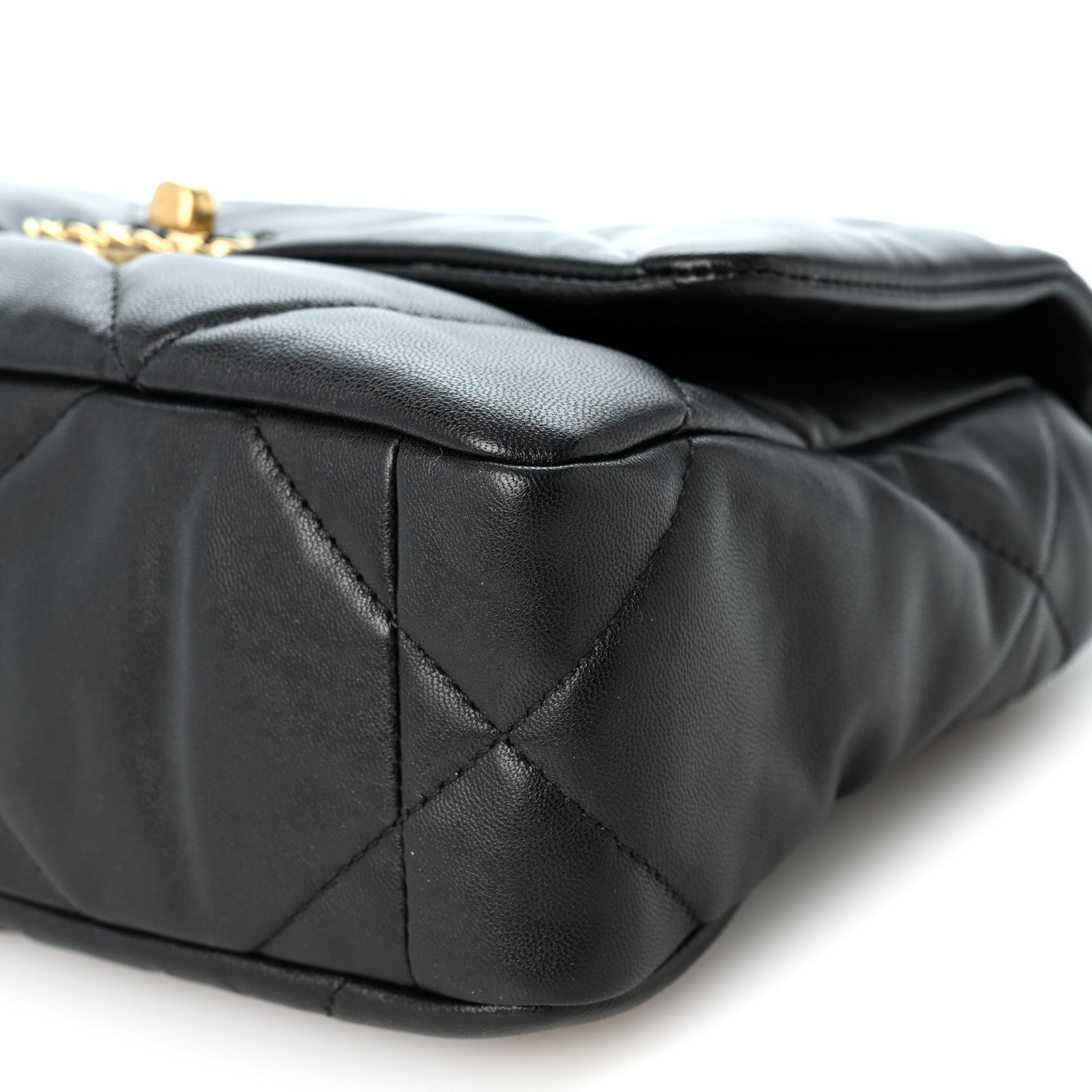 Lambskin Quilted Medium Chanel 19 Flap Black