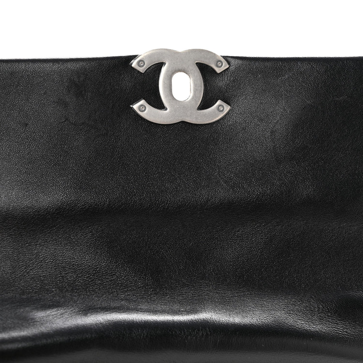 Lambskin Quilted Medium Chanel 19 Flap Black