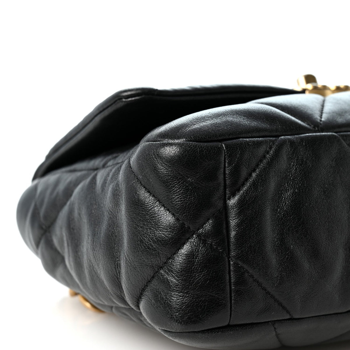 Lambskin Quilted Medium Chanel 19 Flap Black