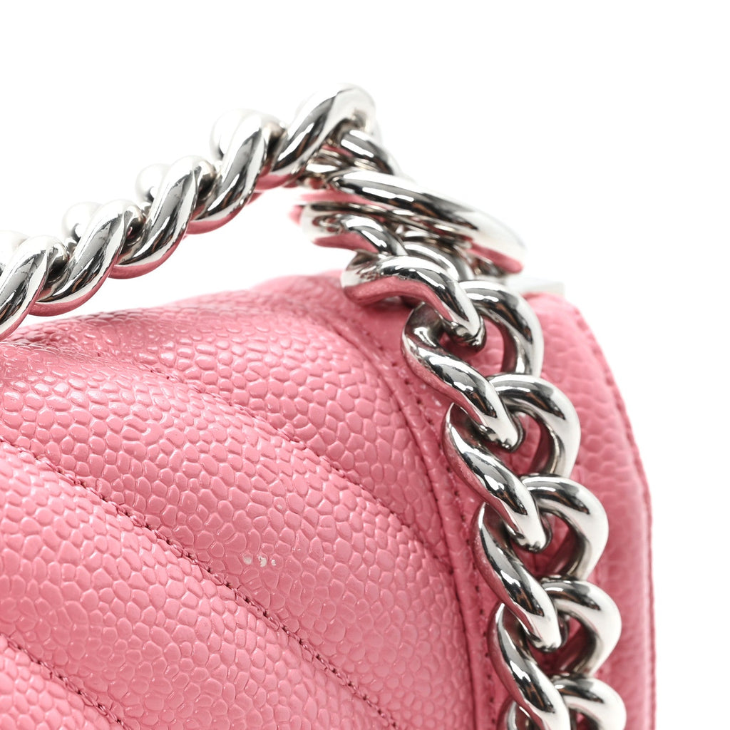 Caviar Chevron Quilted Medium Boy Flap Pink