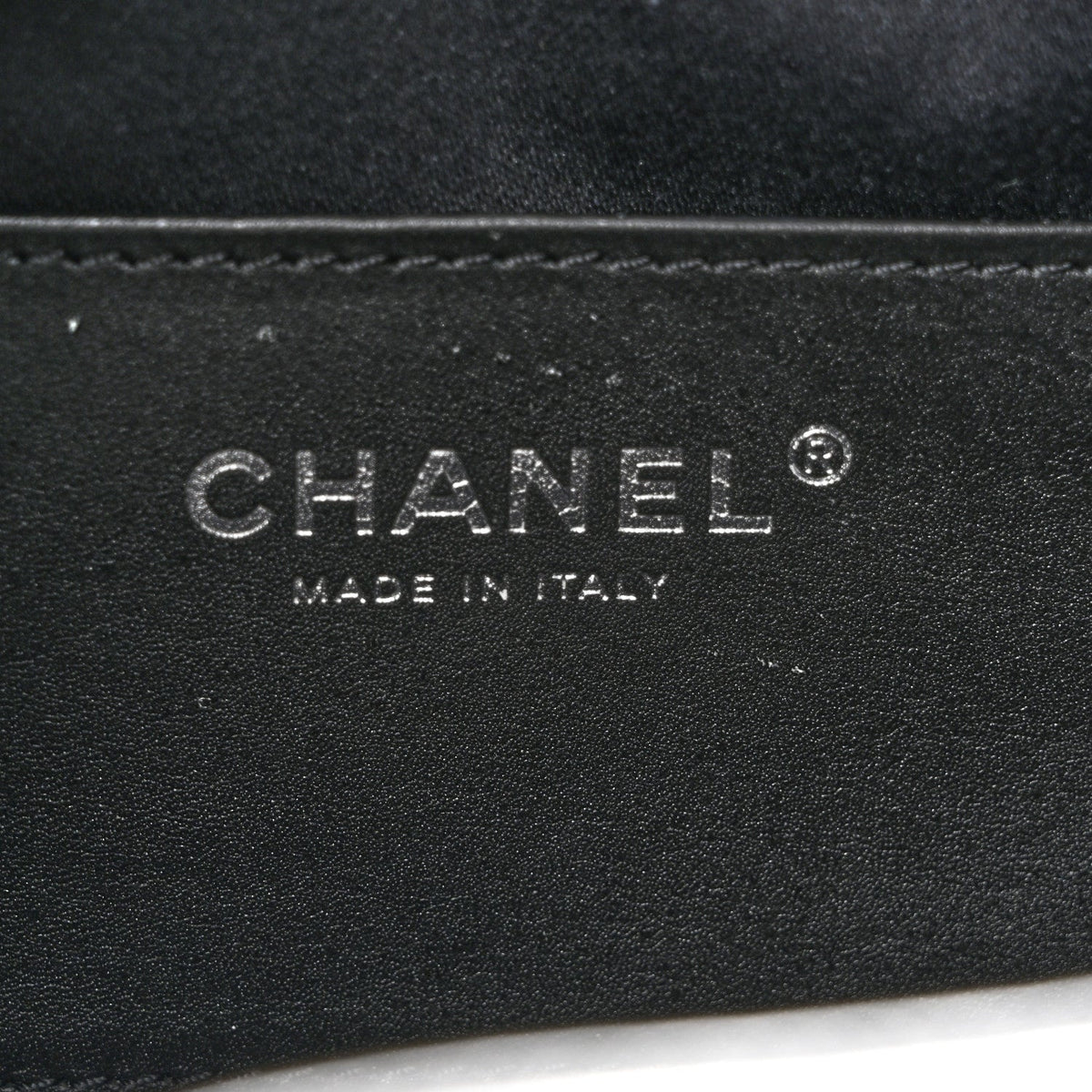 Metallic Caviar Quilted Mini Chanel 25 Handbag Silver