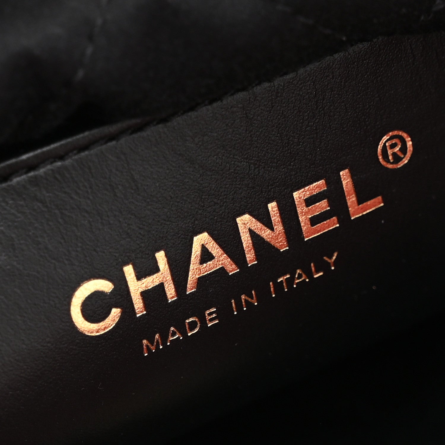 Shiny Calfskin Striped Mini Chanel 22 Red Black