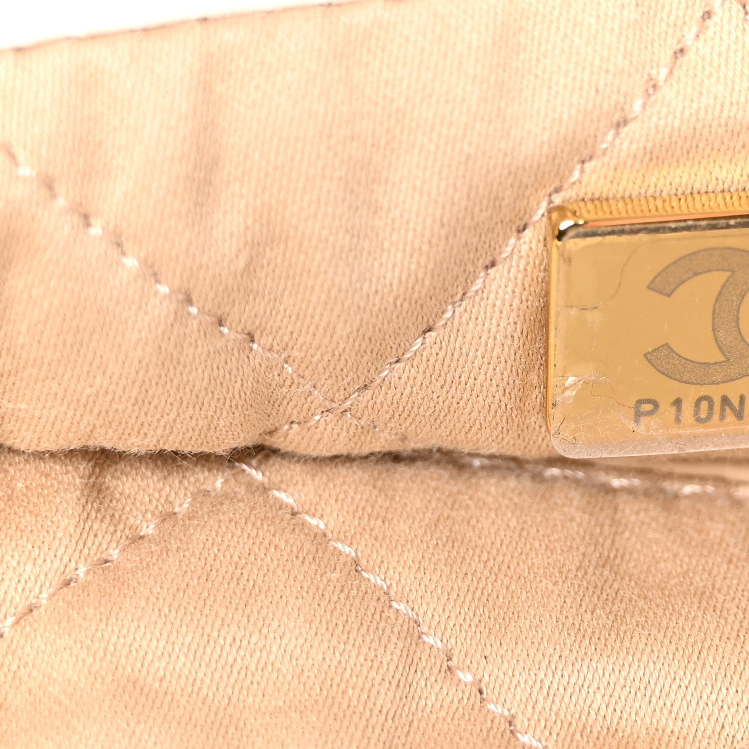 Shiny Calfskin Quilted Small Chanel 22 White