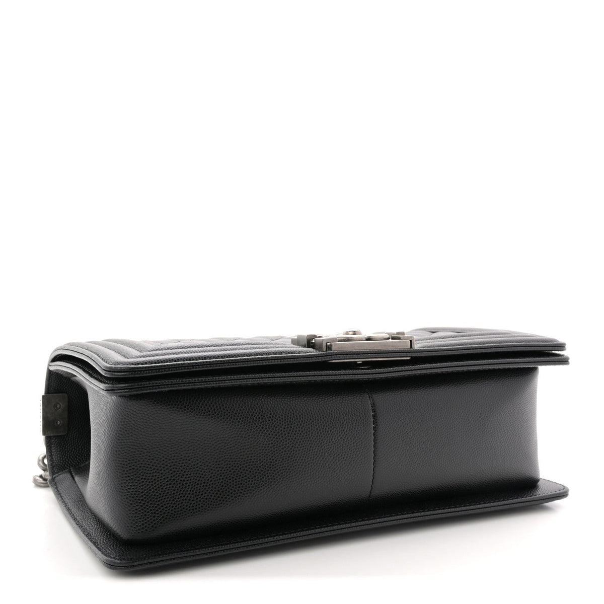 Caviar Quilted Medium Boy Flap Black
