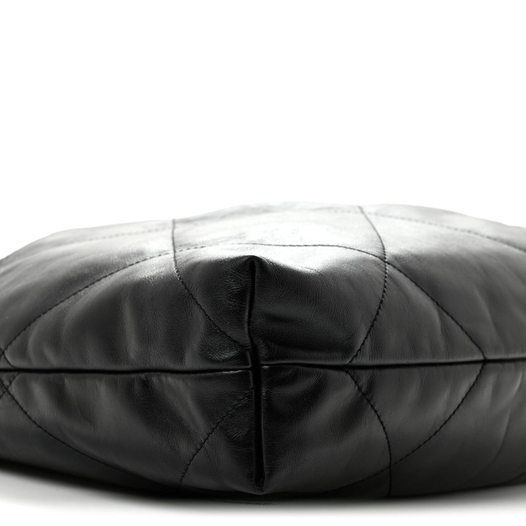 Shiny Calfskin Quilted Chanel 22 Black