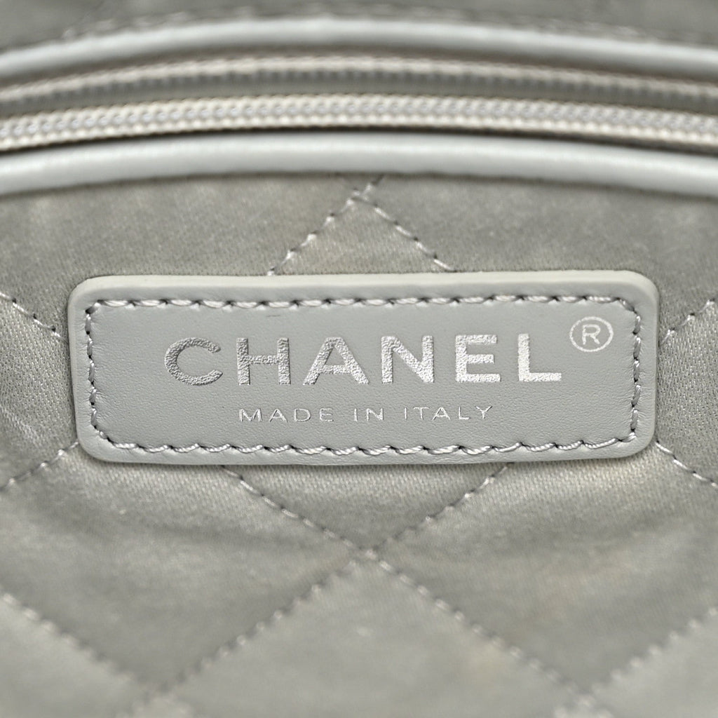 Metallic Calfskin Quilted Small Chanel 22 Silver