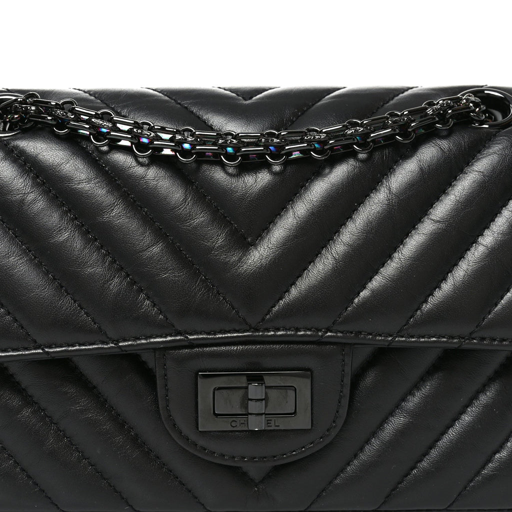 Aged Calfskin Chevron Quilted 2.55 Reissue Mini Flap So Black