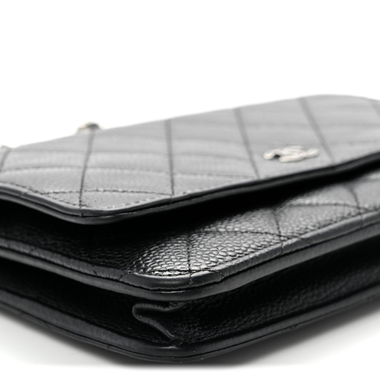 Caviar Quilted Wallet on Chain WOC Black