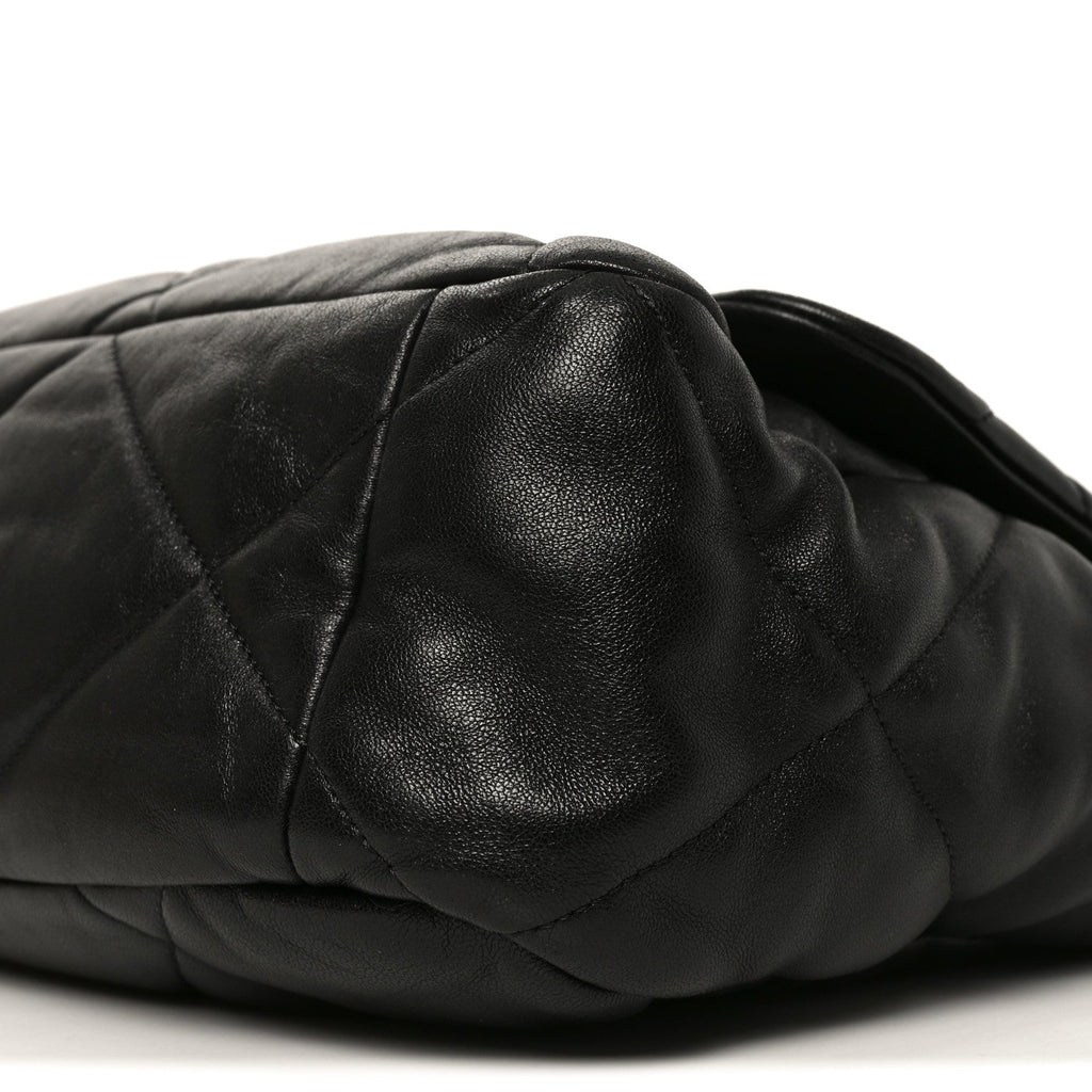 Lambskin Quilted Maxi Chanel 19 Flap Black