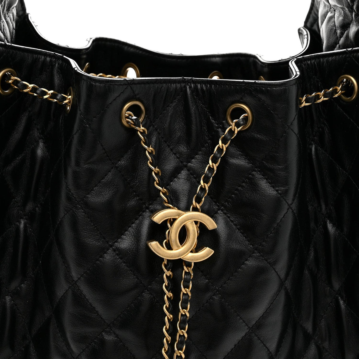 Shiny Crumpled Calfskin Quilted Medium Chanel 25 Handbag Black
