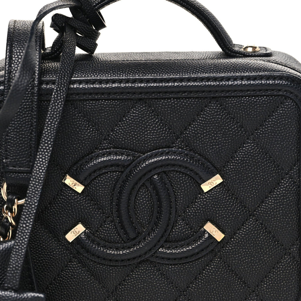 Caviar Quilted Small CC Filigree Vanity Case Black