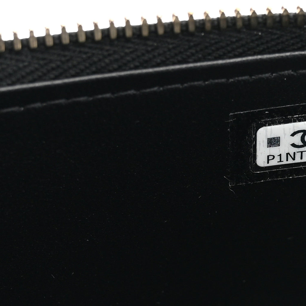 Lambskin Quilted Trendy Small Top Handle Vanity Case With Chain Black
