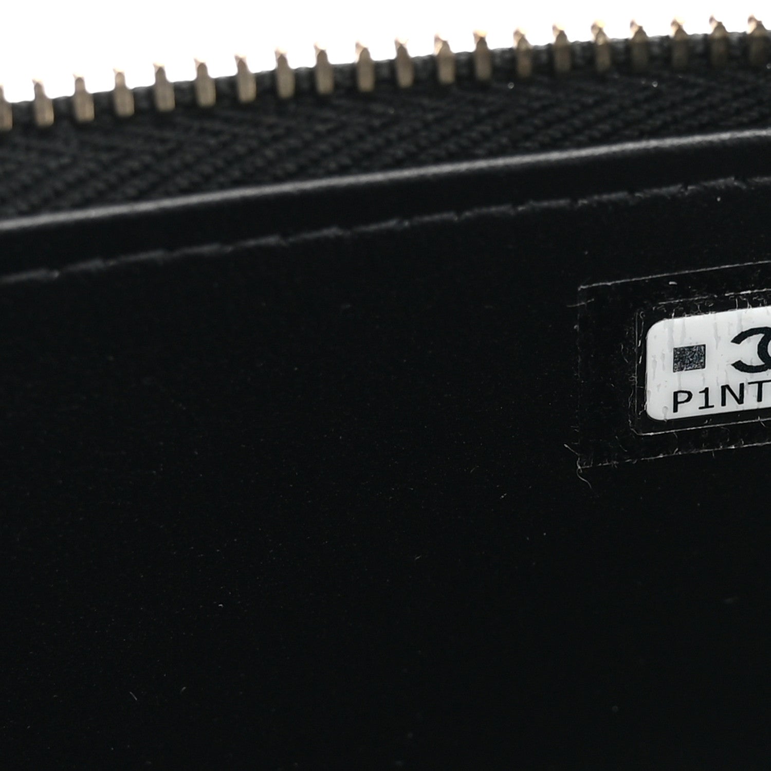 Lambskin Quilted Trendy Small Top Handle Vanity Case With Chain Black