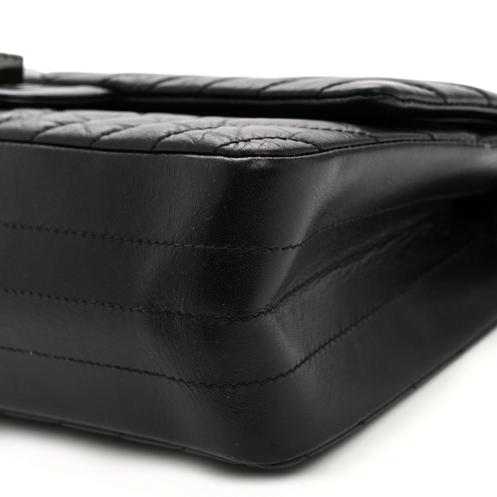 Aged Calfskin Chevron Quilted 2.55 Reissue 225 Flap So Black