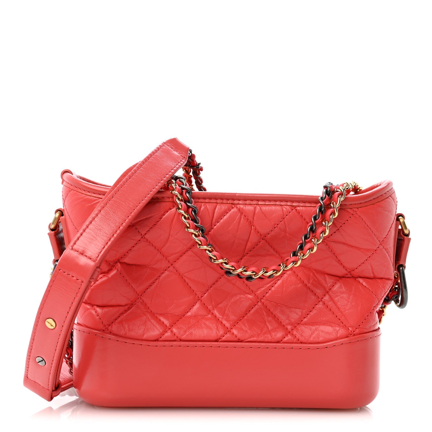 Aged Calfskin Quilted Small Gabrielle Hobo Red