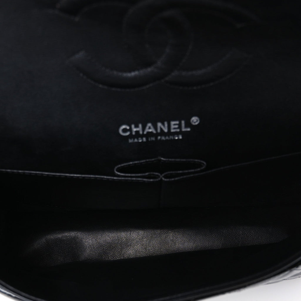 Distressed Patent Quilted Medium Double Flap Black