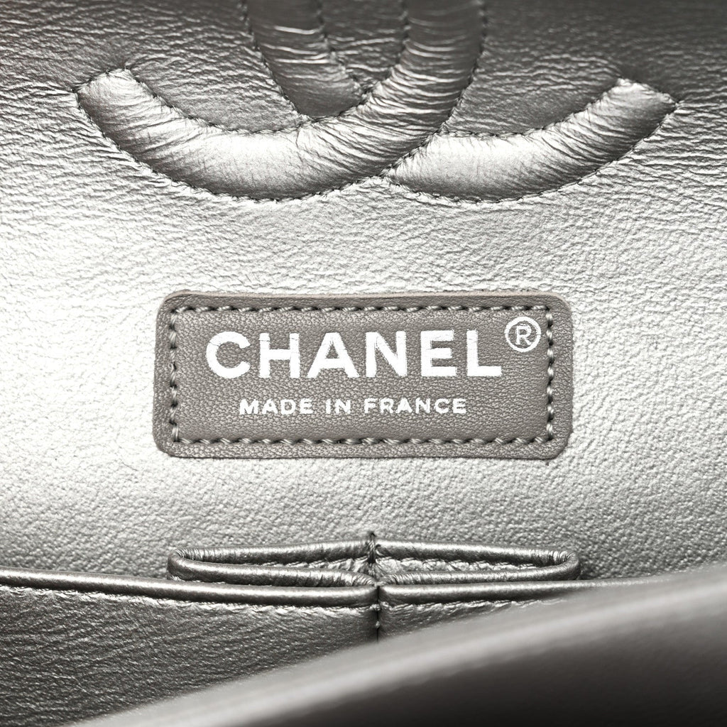 Metallic Caviar Chevron Quilted Medium Double Flap Silver