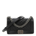 Caviar Quilted Medium Boy Flap Black