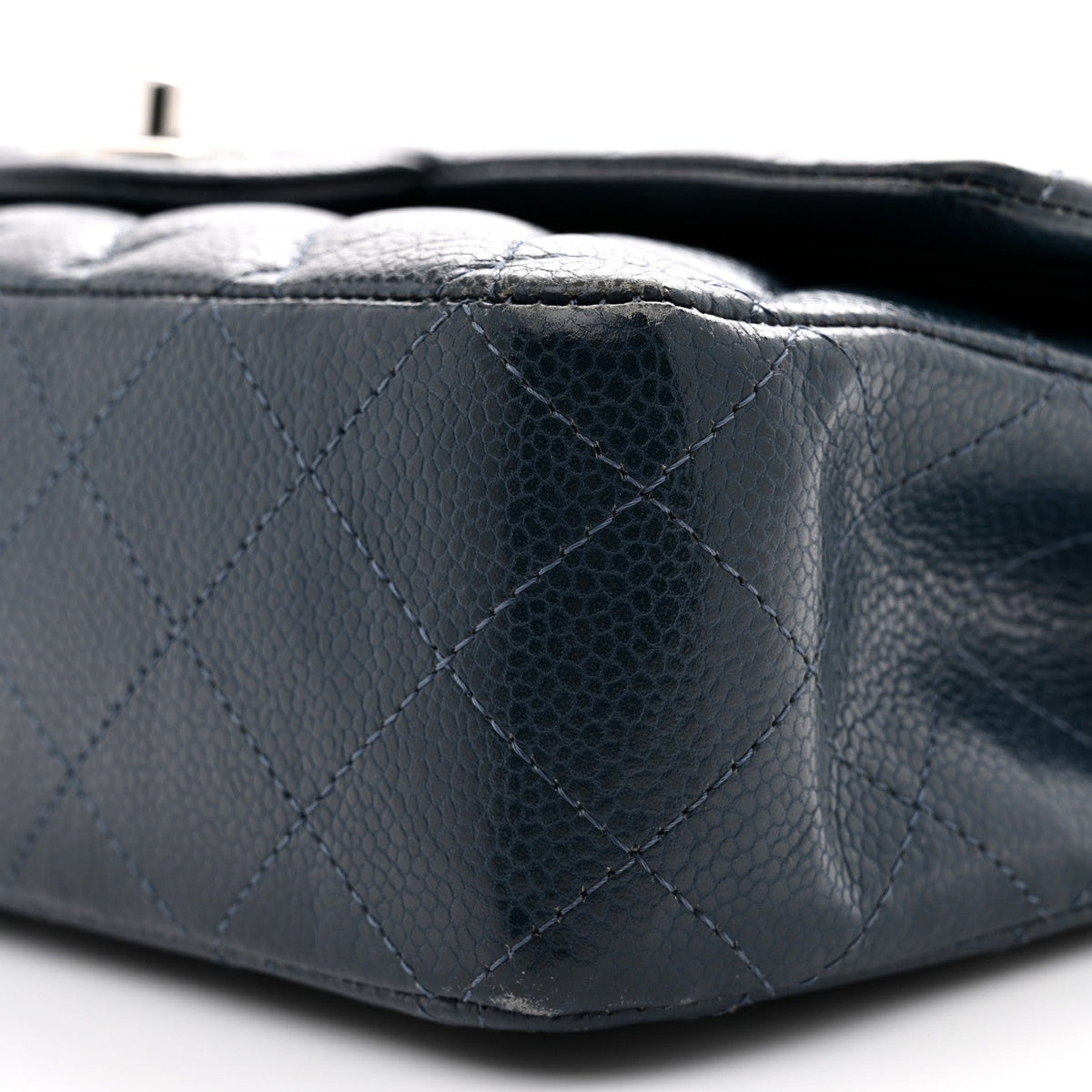 Caviar Quilted Medium Double Flap Navy