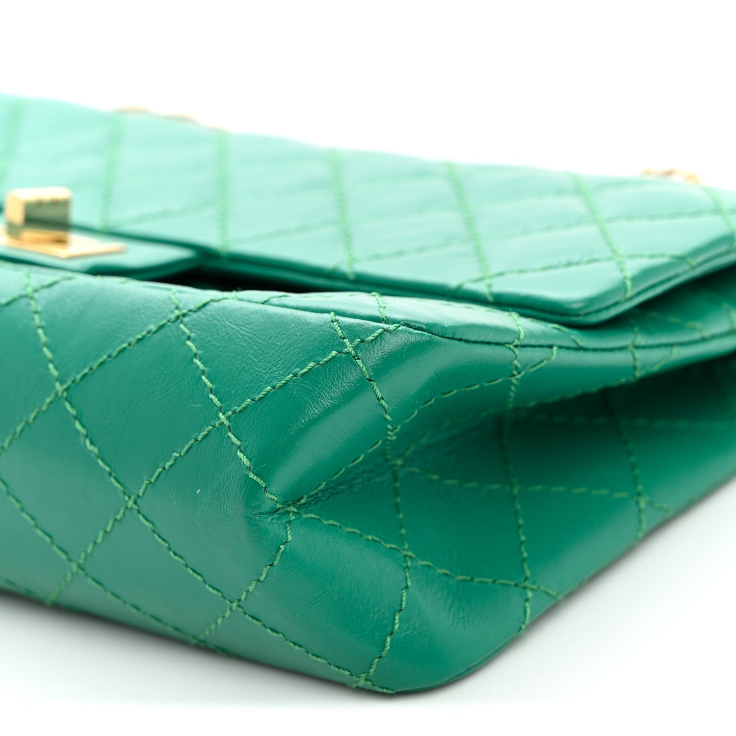 Aged Calfskin Quilted 2.55 Reissue 225 Flap Green