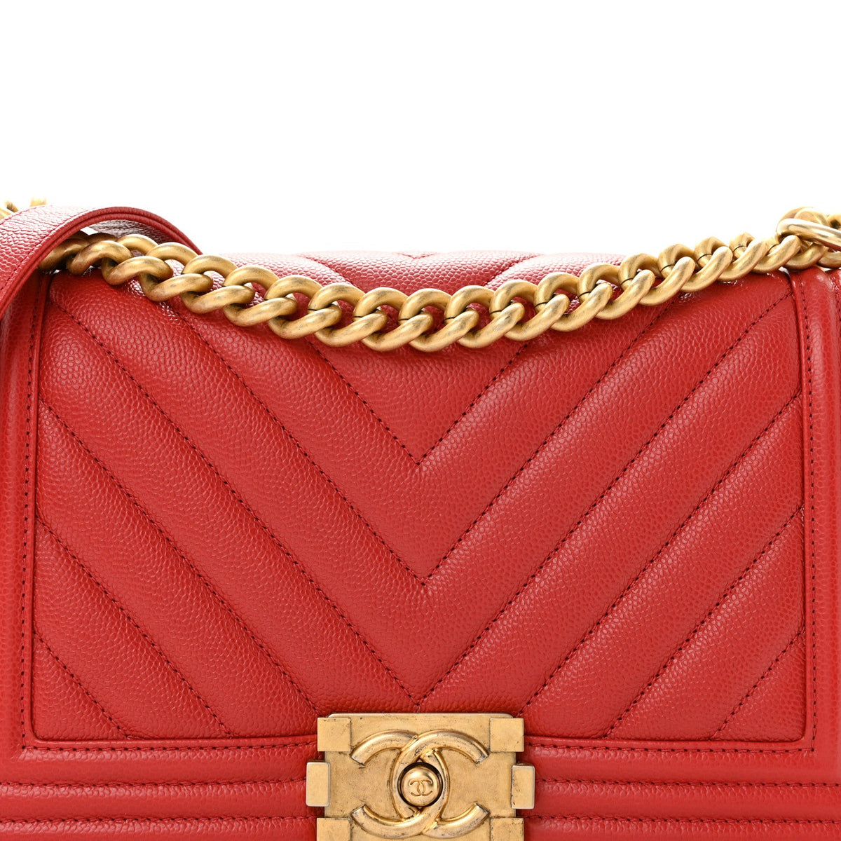 Caviar Chevron Quilted Medium Boy Flap Red