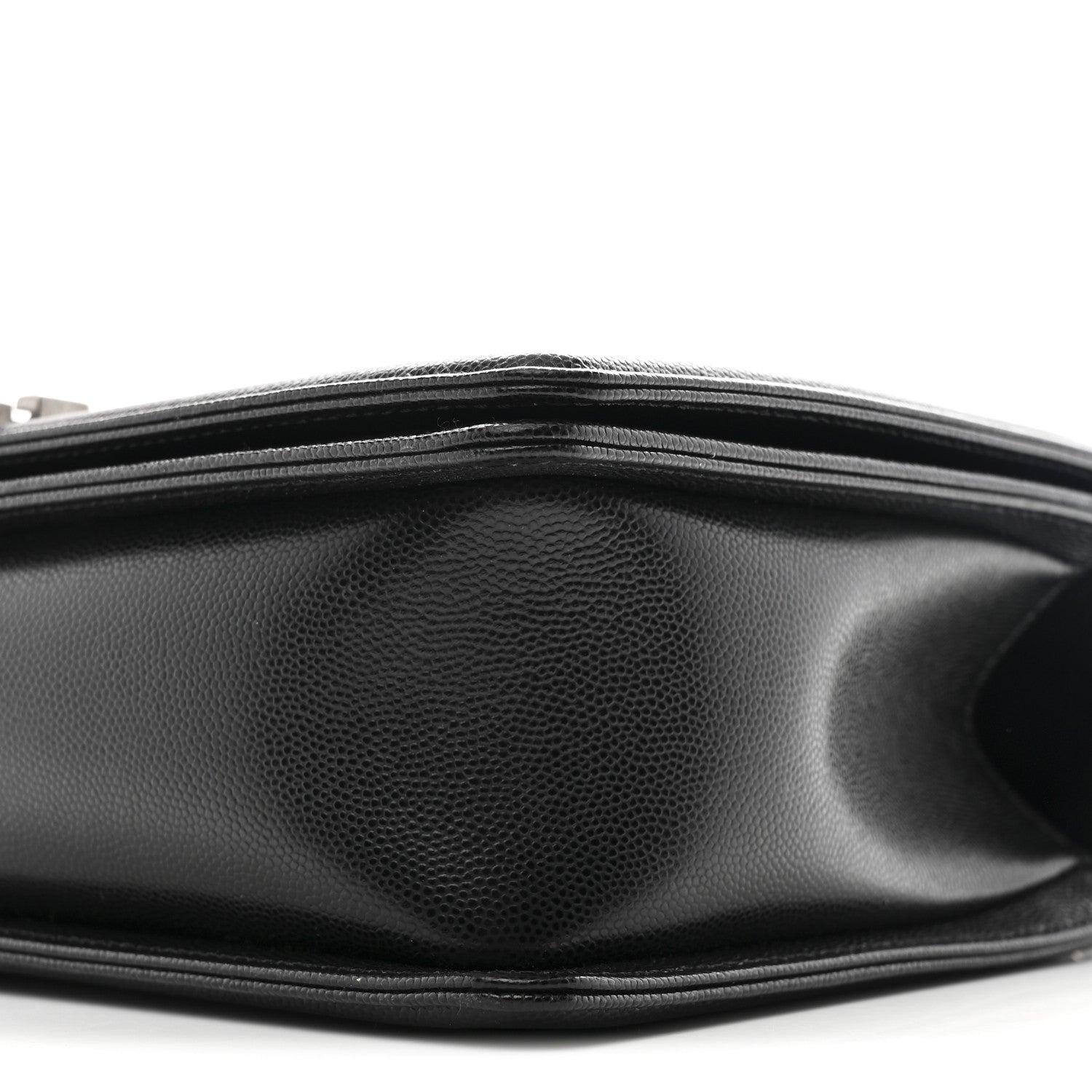 Caviar Quilted New Medium Boy Flap Black