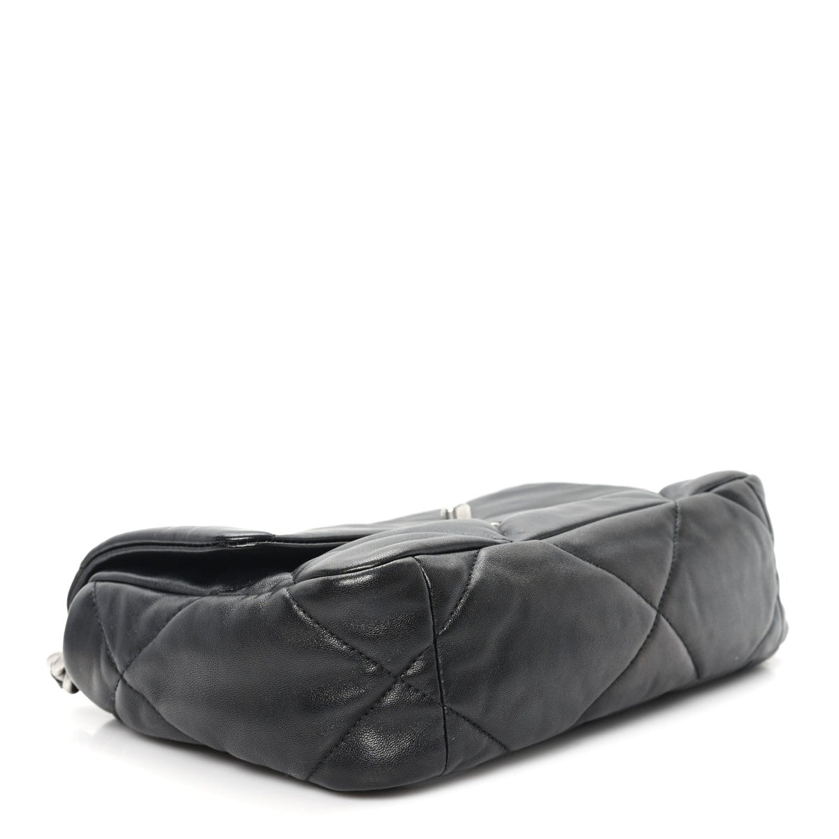 Lambskin Quilted Medium Chanel 19 Flap Black