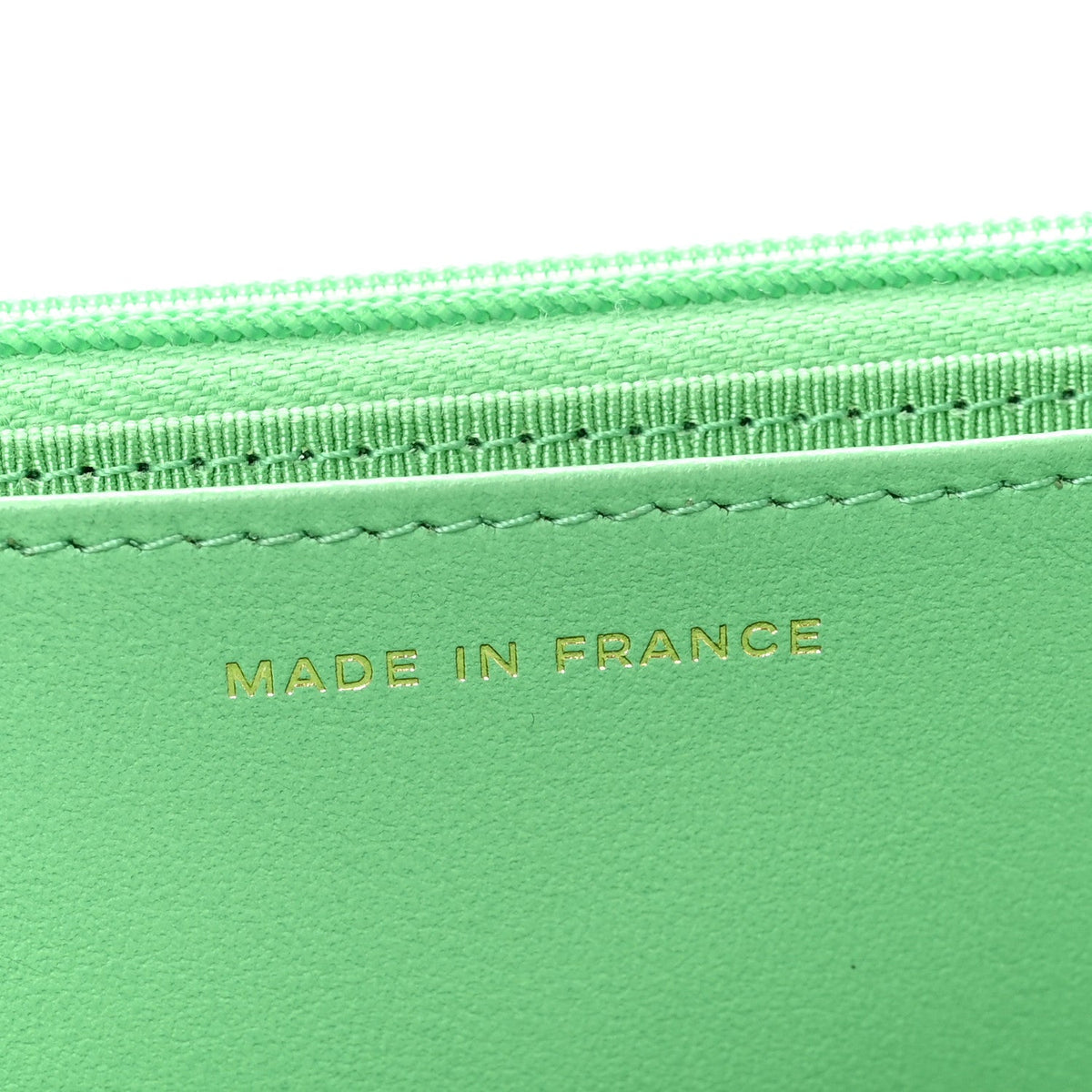 Caviar Quilted Wallet On Chain WOC Green