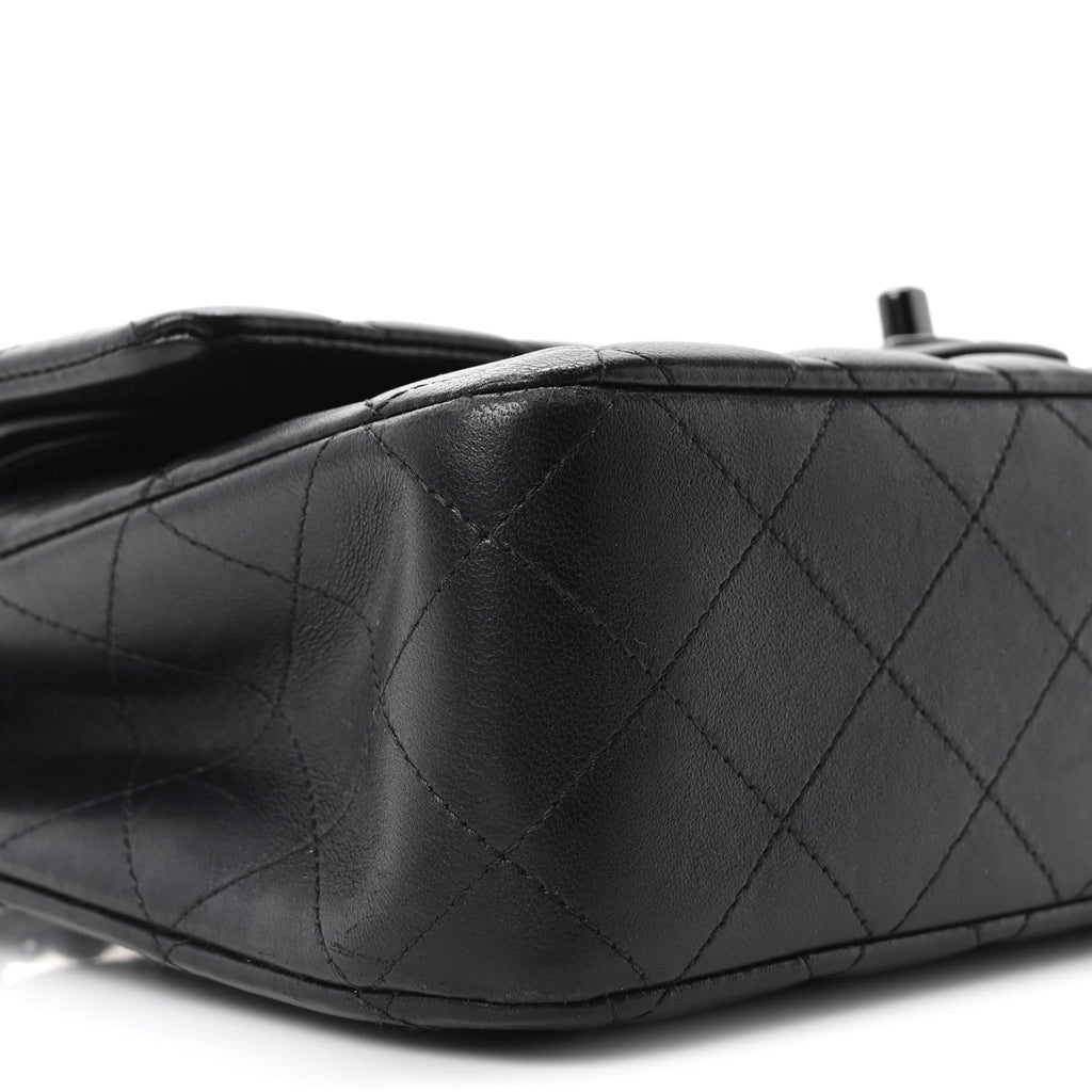 Lambskin Quilted Medium Double Flap So Black