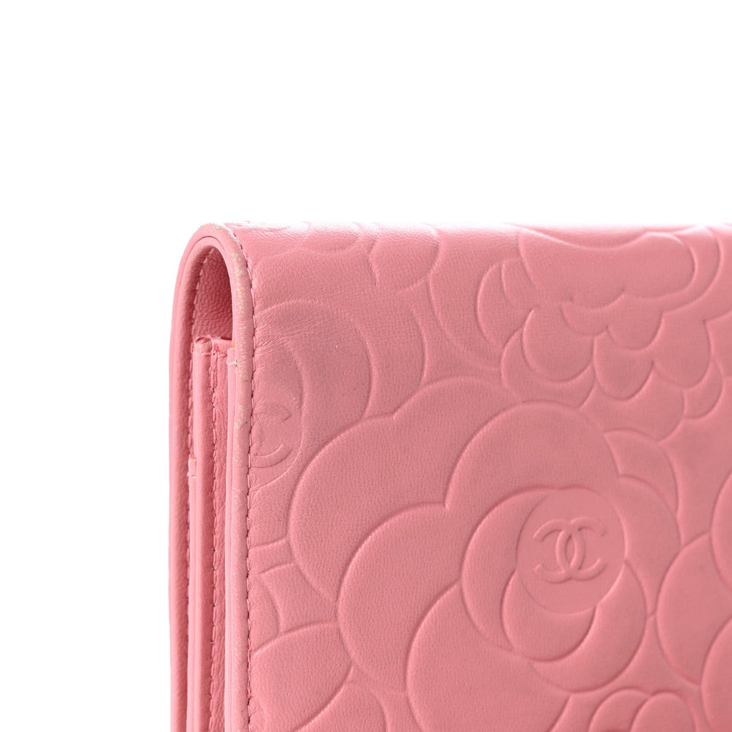 Lambskin Camellia Embossed Wallet on Chain WOC Pink