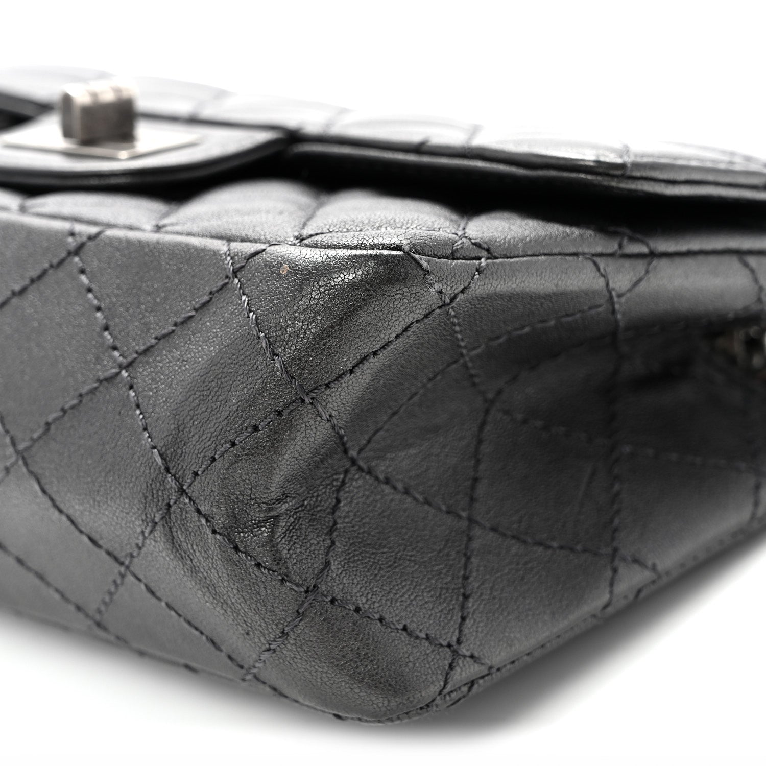 Metallic Sheepskin Quilted 2.55 Reissue Mini Flap Dark Silver