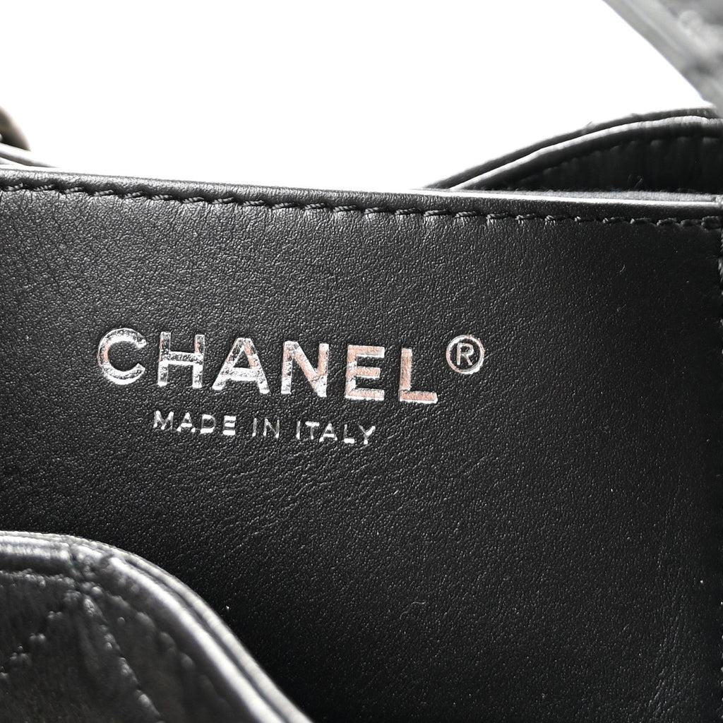 Shiny Crumpled Calfskin Quilted Small Chanel 25 Handbag Black