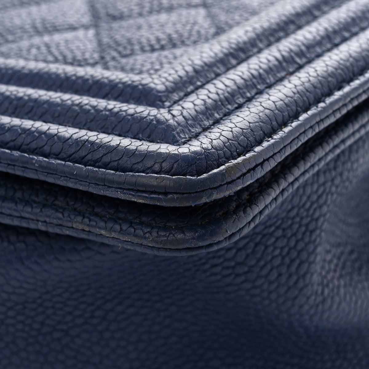 Caviar Quilted Medium Boy Flap Dark Blue