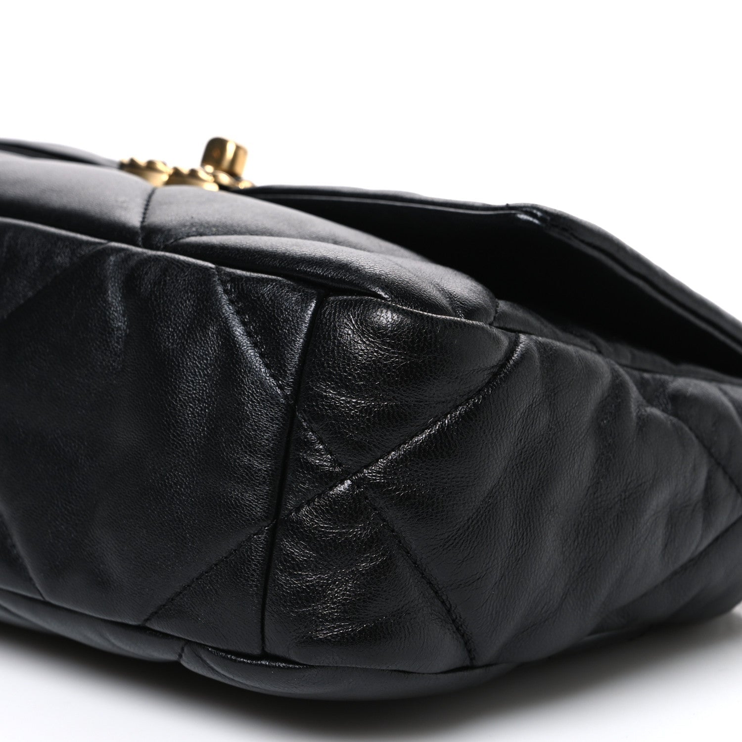Lambskin Quilted Medium Chanel 19 Flap Black