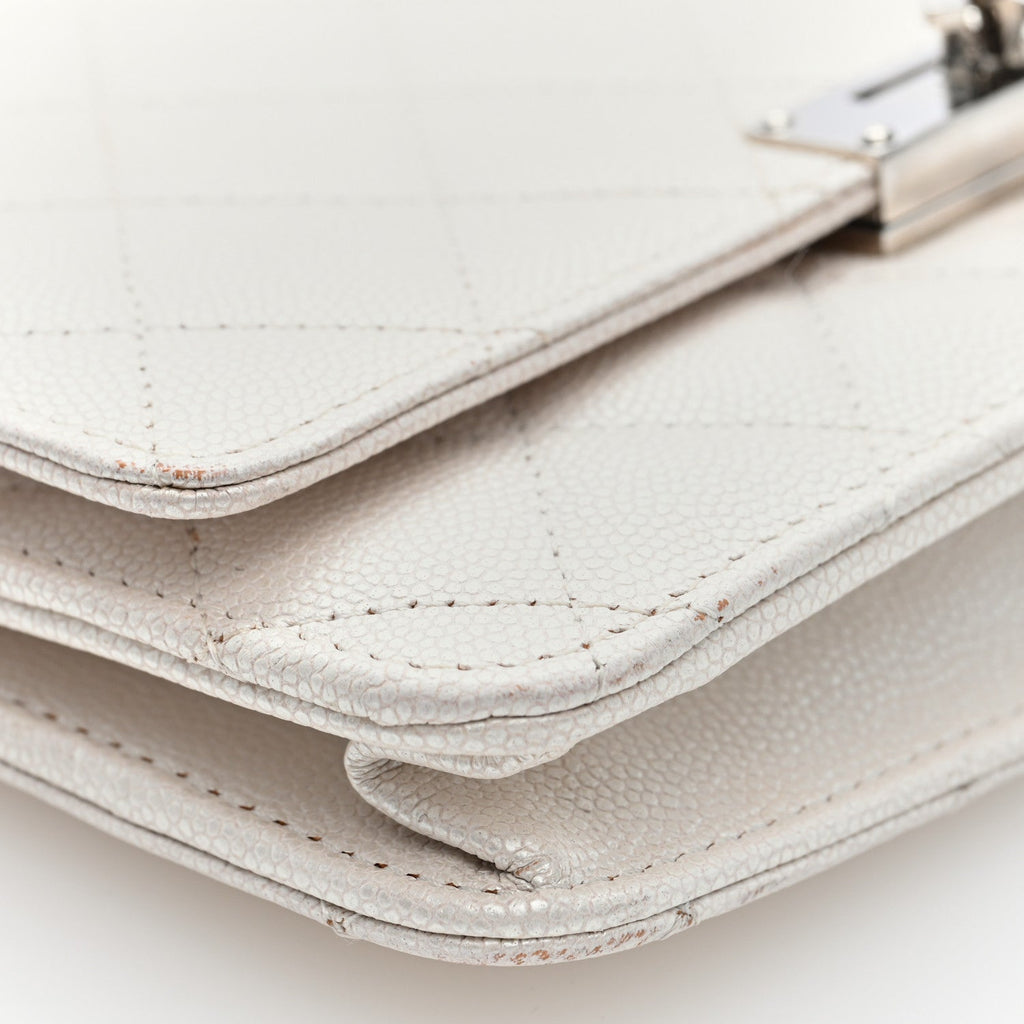 Iridescent Caviar Quilted Golden Class Wallet On Chain WOC White