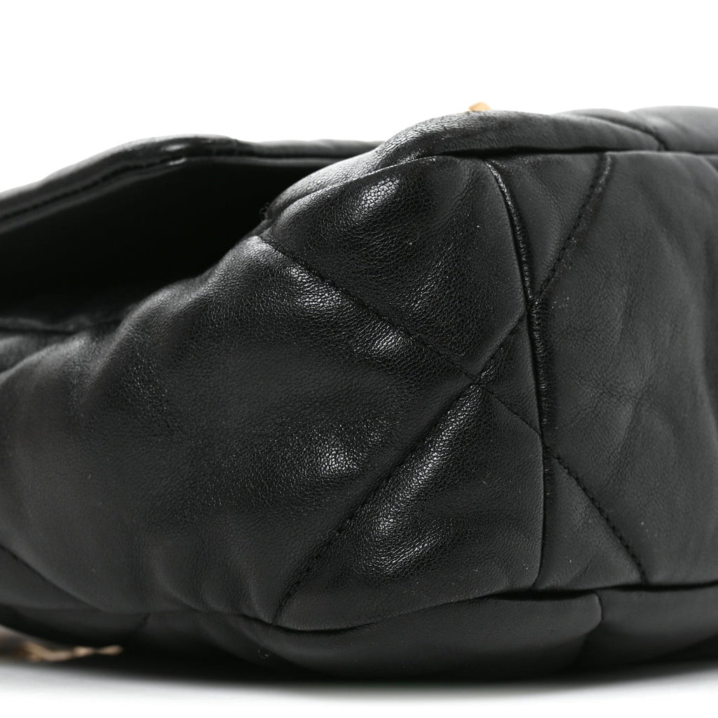 Lambskin Quilted Medium Chanel 19 Flap Black