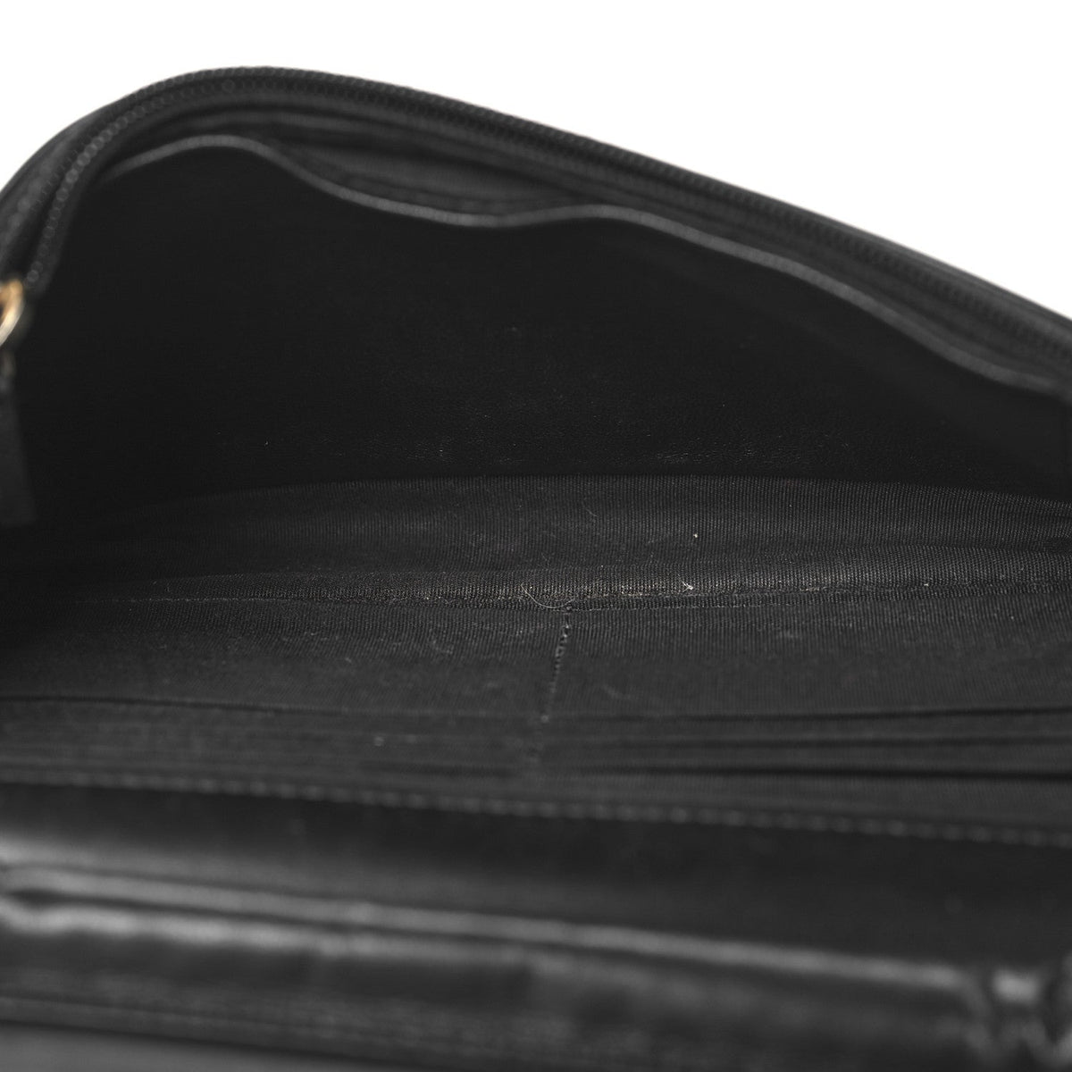 LAmbskin Chevron Boy Wallet On Chain WOC Black