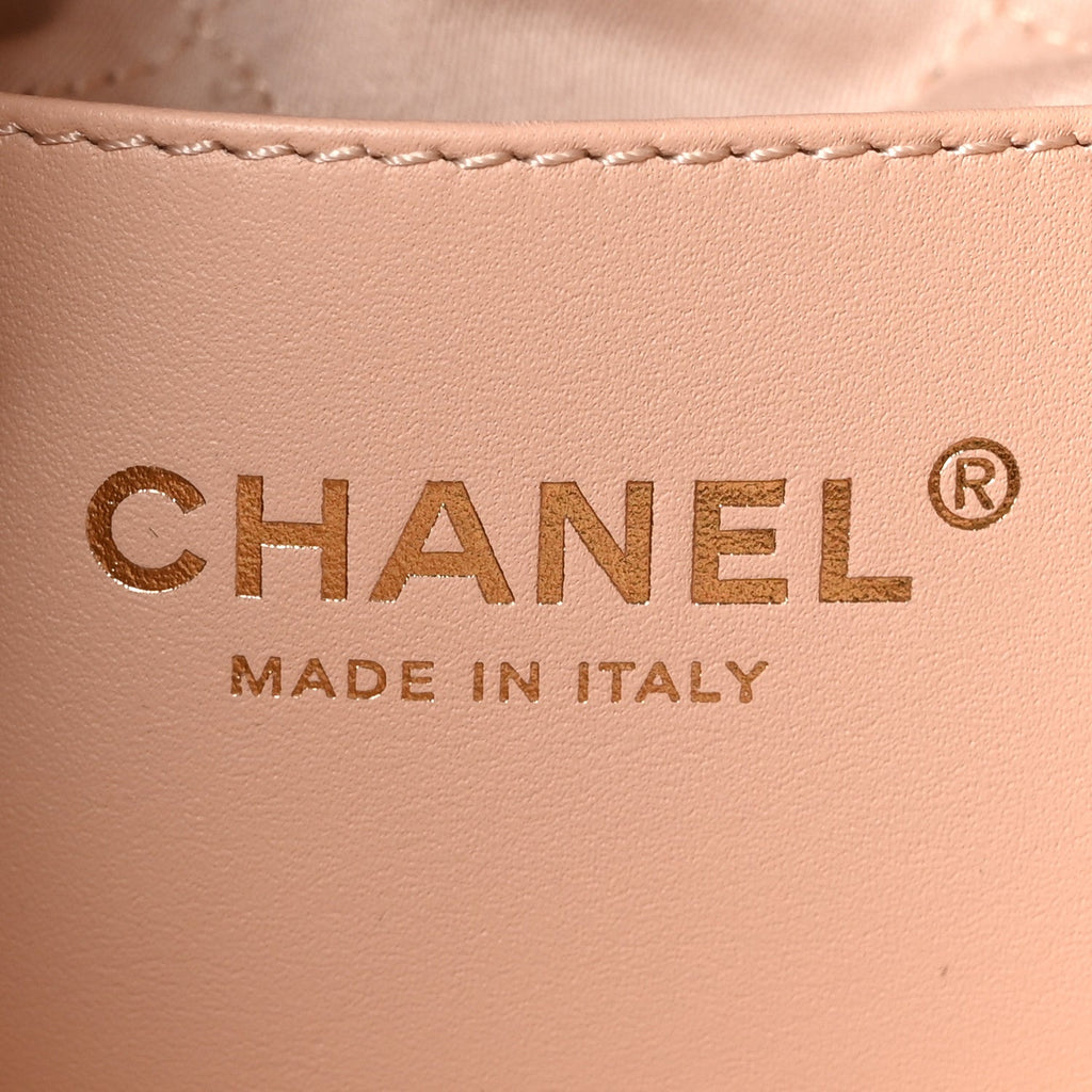 Shearling Quilted Mini Chanel 22 Light Pink
