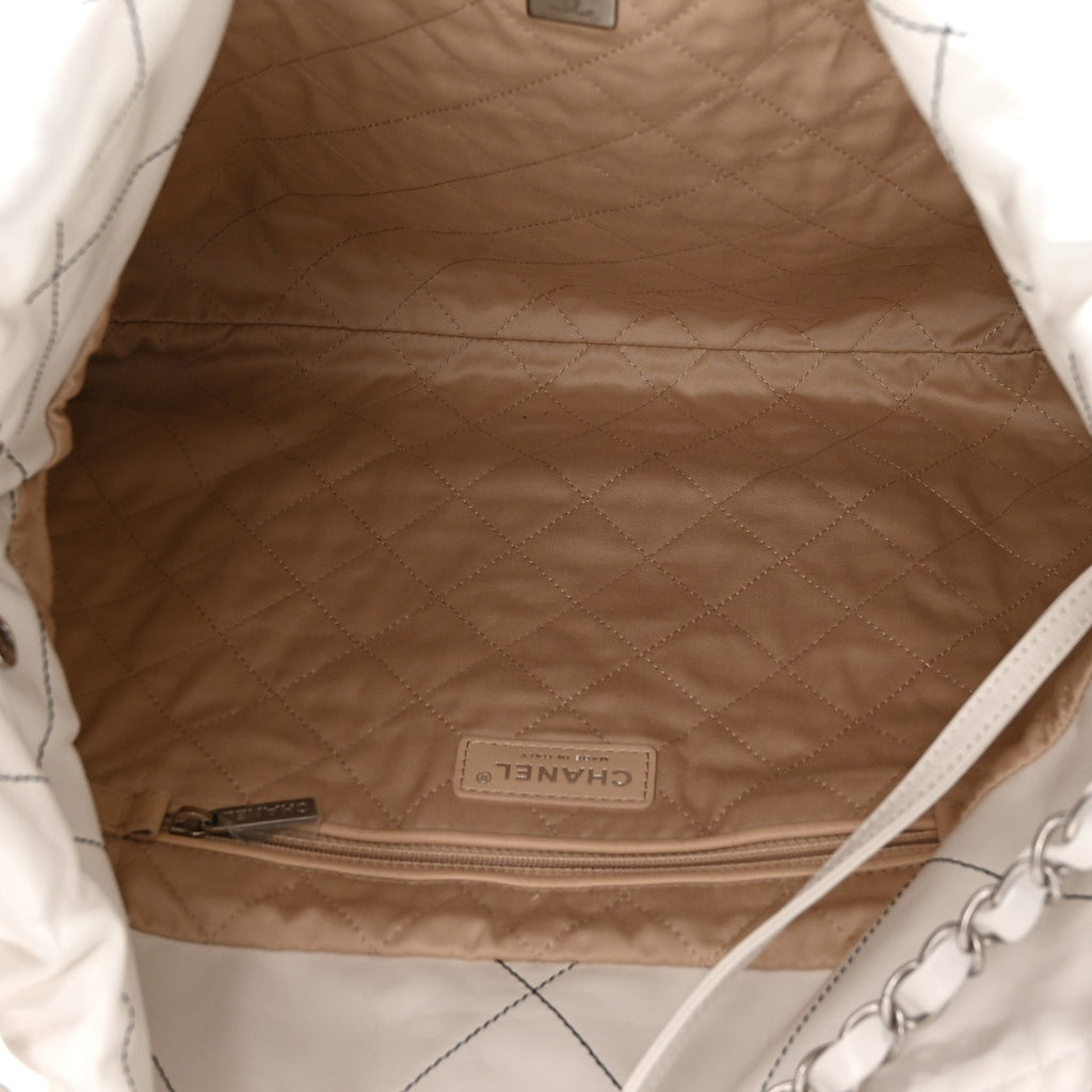 Shiny Calfskin Quilted Chanel 22 White Black