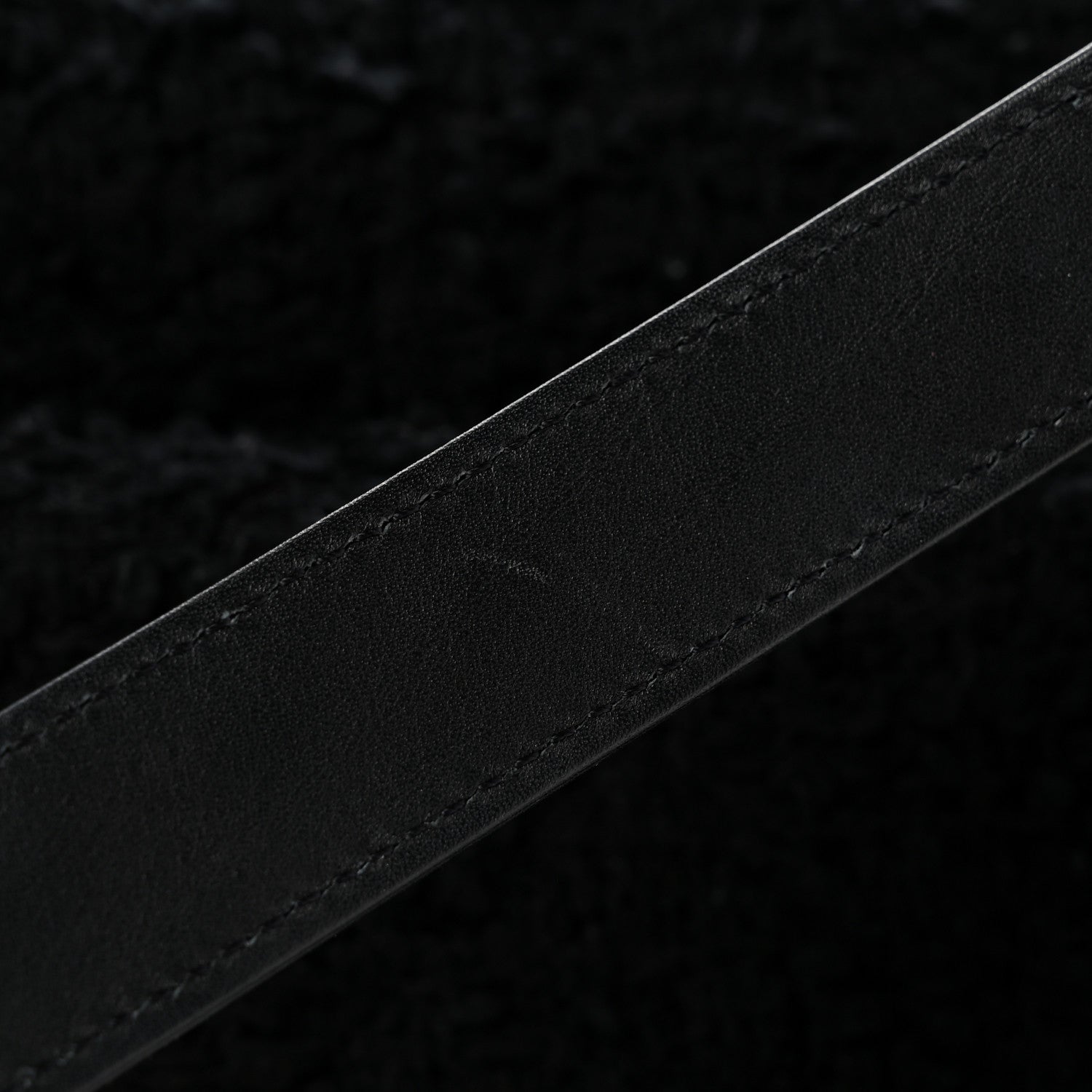 Tweed Quilted Medium Chanel 19 Flap Black
